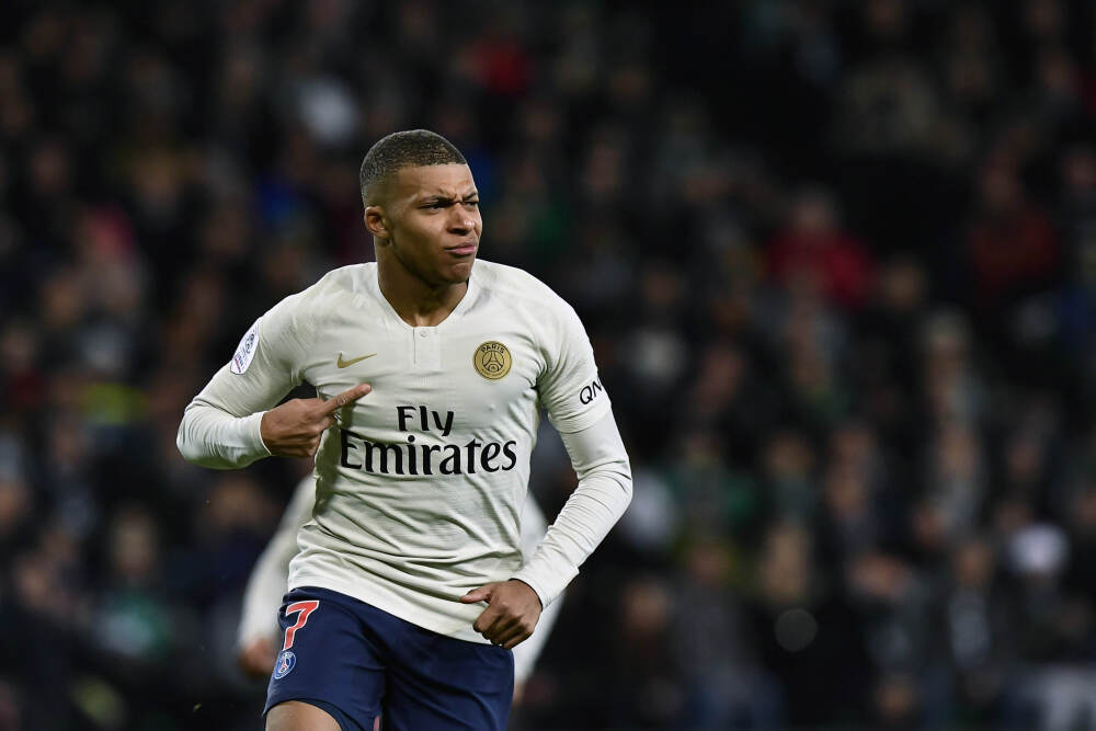 中国网络零售市场在领跑中展现底气与韧性